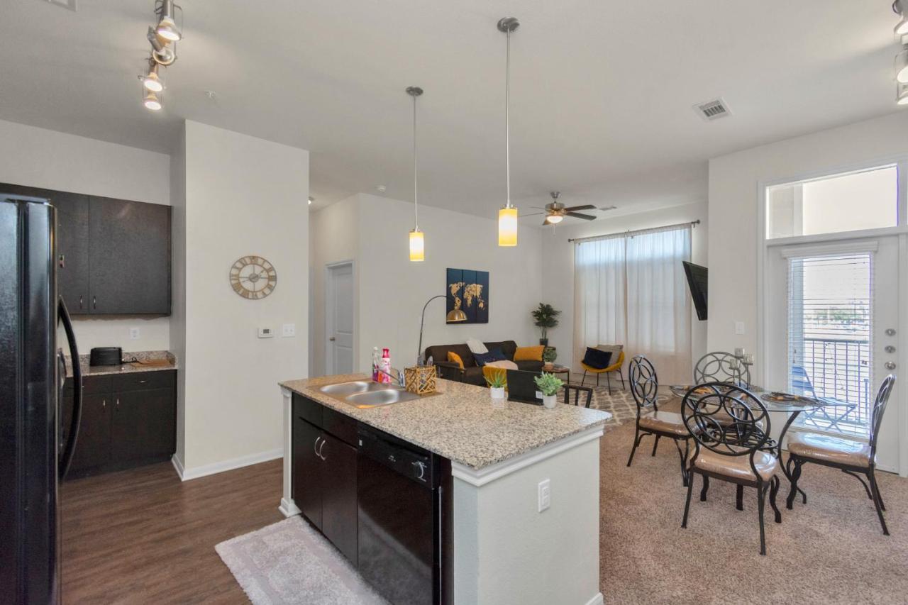Charming Suite With Gym Near Nrg Medical Center Houston Extérieur photo
